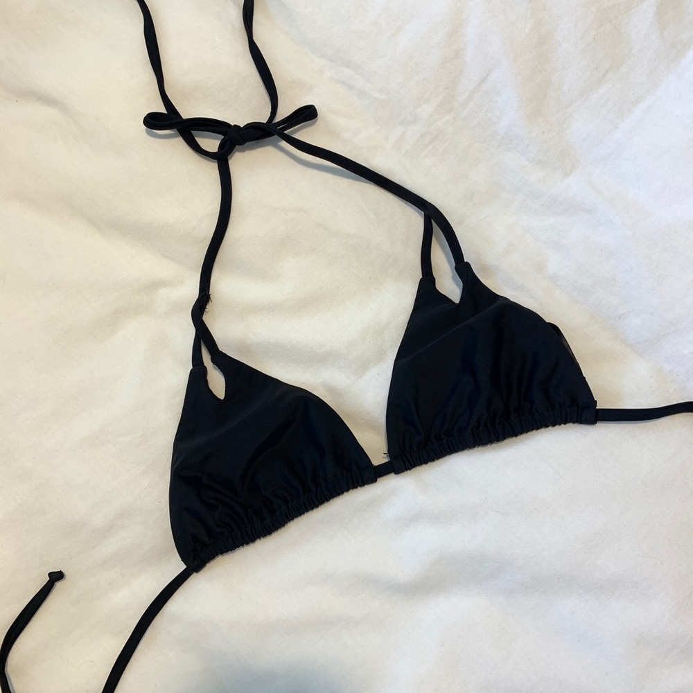 Beach riot bikini top